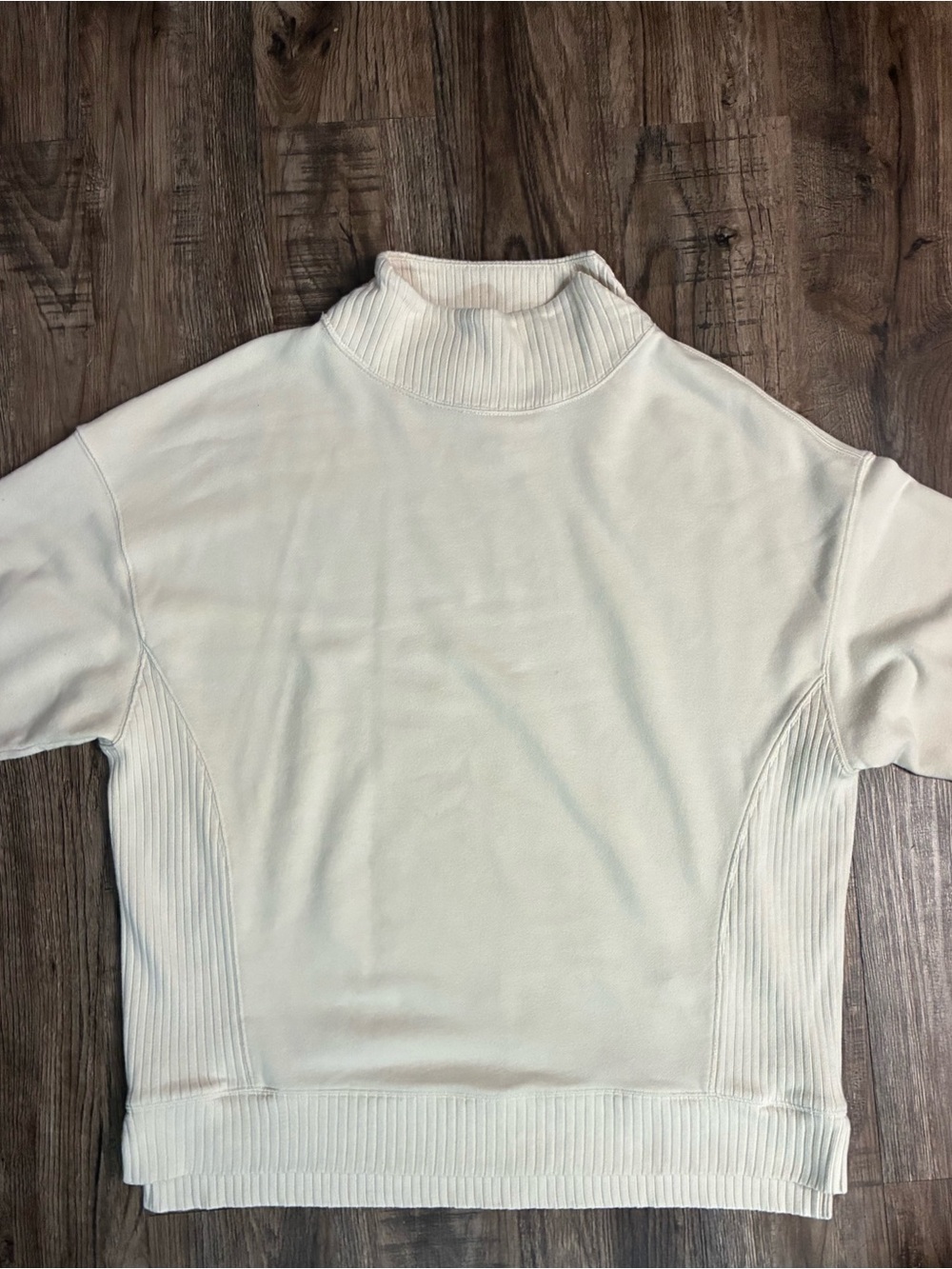 Aerie Love This Moment Oversized Cream Mock Neck Sweatshirt Women’s M